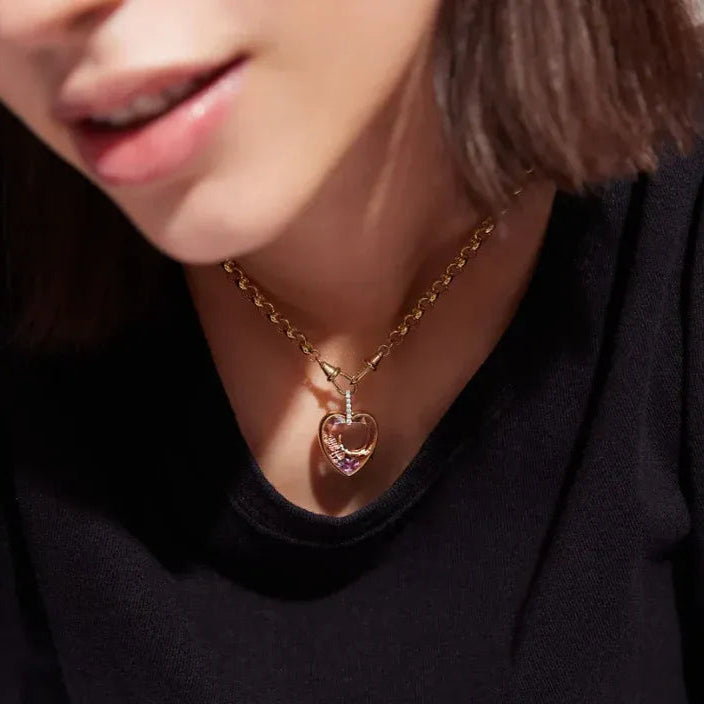 Der Signature Story Charm Medaillon
