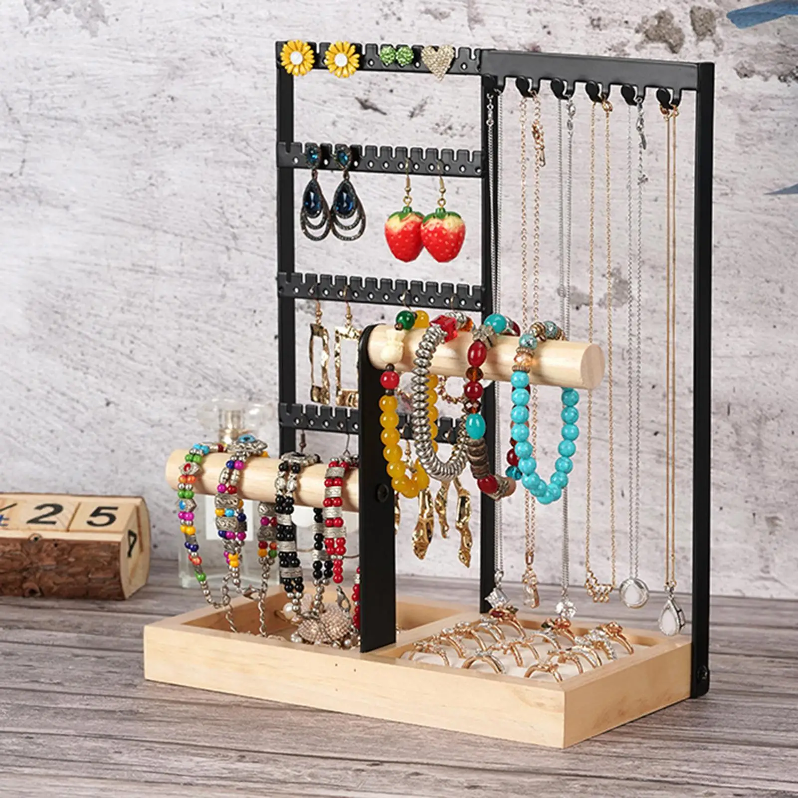 Schmuck-Displayständer — Holz und Metall