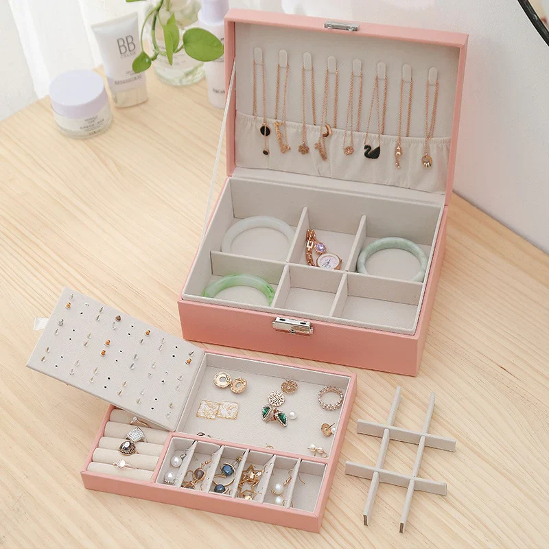 Moderne Schmuckschatulle — Organizer mit Samt-Innenfutter